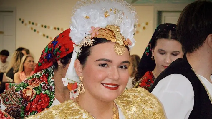 Ajla Vukovic Death & Obituary: Folklor member of KUD Bosanska Mladost died in a car accident, GoFundMe